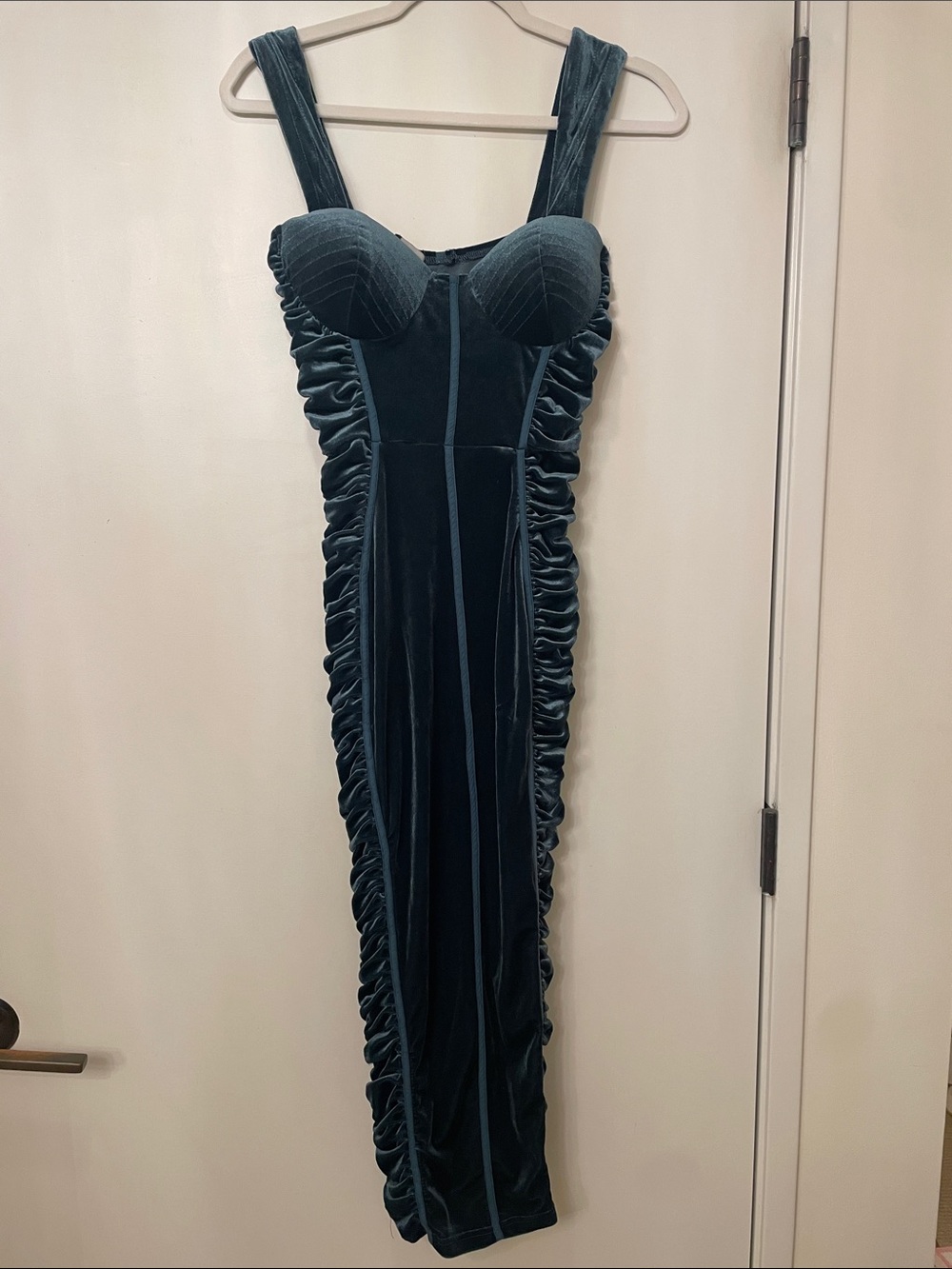 PrettyLittleThing Dark Teal Velvet Ruched Midi Dress